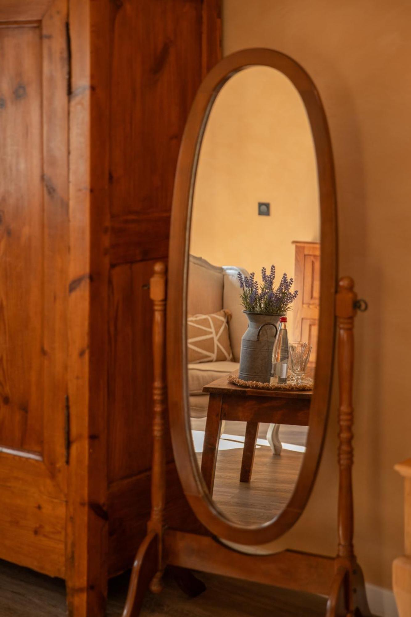 Maison Roucas - Restaurant Et Chambres D'Hotes Solérieux Kültér fotó